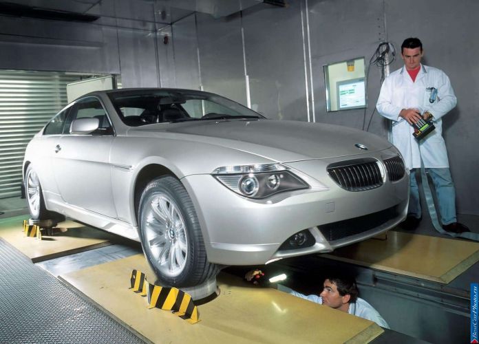2004 BMW 645Ci - фотография 45 из 55