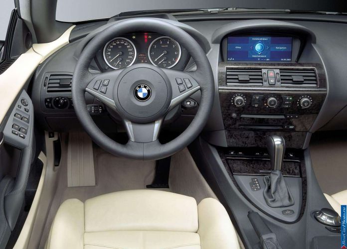 2004 BMW 645Ci Convertible - фотография 18 из 25 2004 BMW 645Ci Convertible - фотография 18 из 25