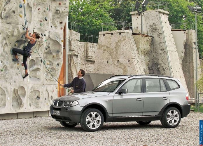 2004 BMW X3 2.0d - фотография 3 из 20