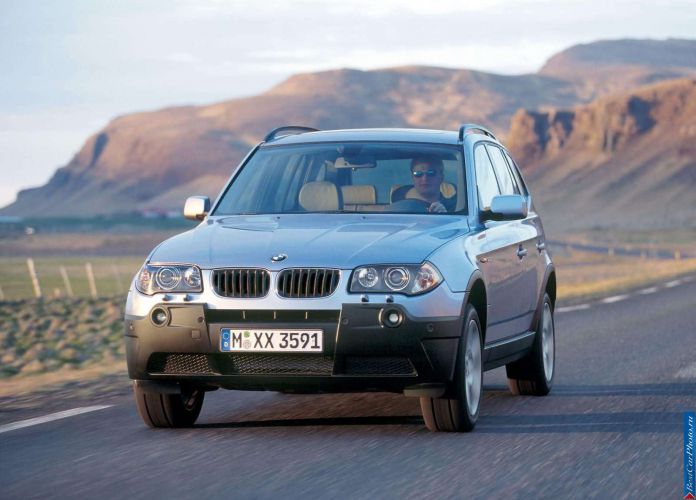 2004 BMW X3 3.0i - фотография 11 из 43