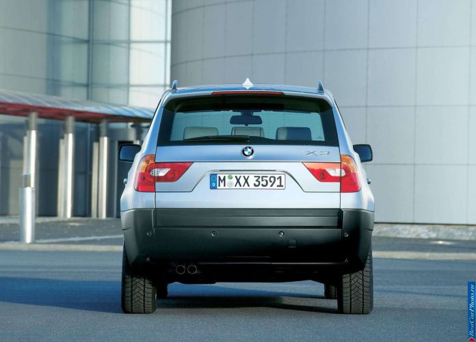 2004 BMW X3 3.0i - фотография 25 из 43 2004 BMW X3 3.0i - фотография 25 из 43