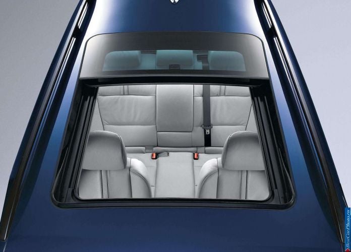 2004 BMW X3 3.0i - фотография 35 из 43 2004 BMW X3 3.0i - фотография 35 из 43