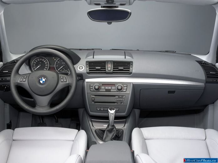 2005 BMW 1-series - фотография 48 из 48 2005 BMW 1-series - фотография 48 из 48