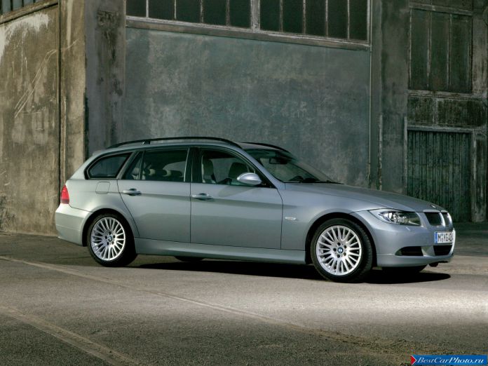 2005 BMW 3-series Touring - фотография 4 из 17