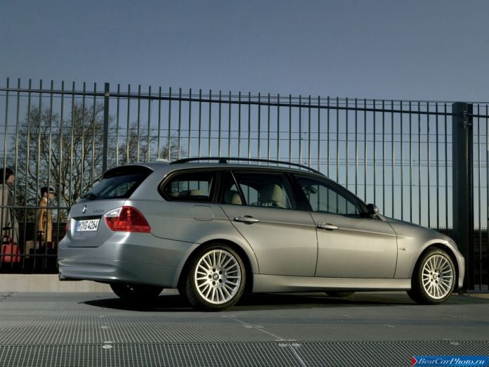 2005 BMW 3-series Touring - фотография 6 из 17