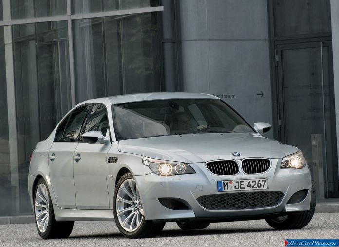 2005 BMW 5-series M Sedan - фотография 6 из 68