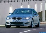 bmw_2005_5-series_m_sedan_010.jpg