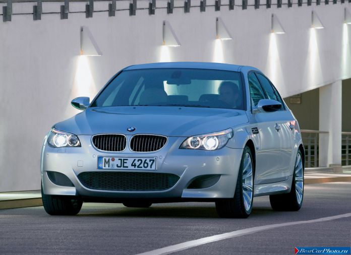 2005 BMW 5-series M Sedan - фотография 10 из 68