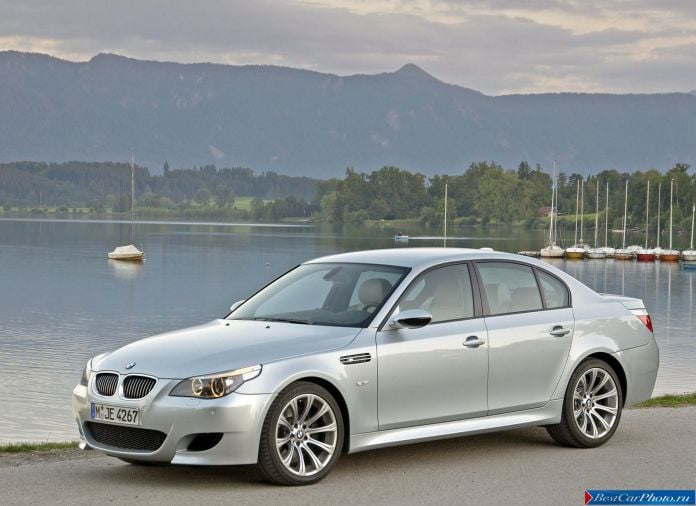 2005 BMW 5-series M Sedan - фотография 11 из 68