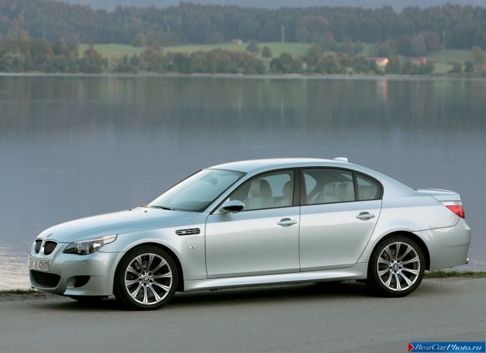 2005 BMW 5-series M Sedan - фотография 12 из 68 2005 BMW 5-series M Sedan - фотография 12 из 68