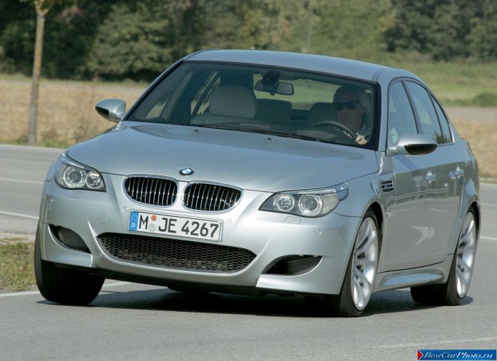 2005 BMW 5-series M Sedan - фотография 20 из 68