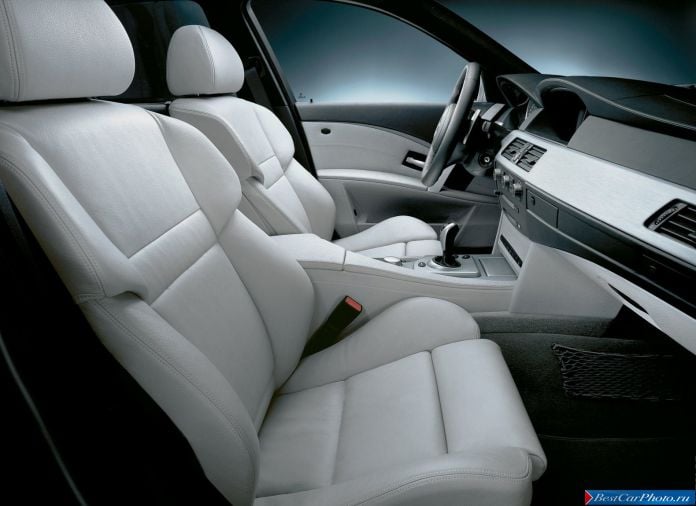 2005 BMW 5-series M Sedan - фотография 53 из 68 2005 BMW 5-series M Sedan - фотография 53 из 68