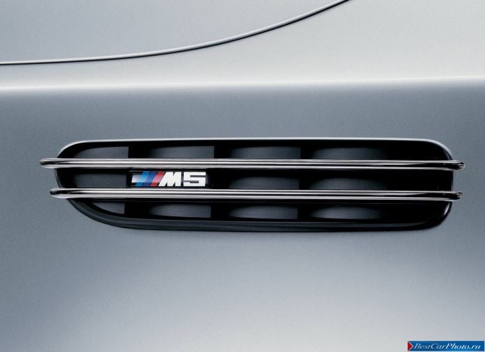 2005 BMW 5-series M Sedan - фотография 59 из 68 2005 BMW 5-series M Sedan - фотография 59 из 68