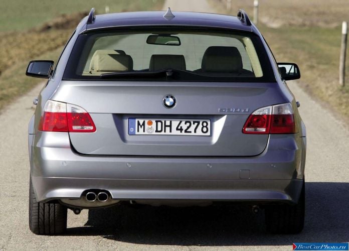 2005 BMW 530d Touring - фотография 21 из 39 2005 BMW 530d Touring - фотография 21 из 39