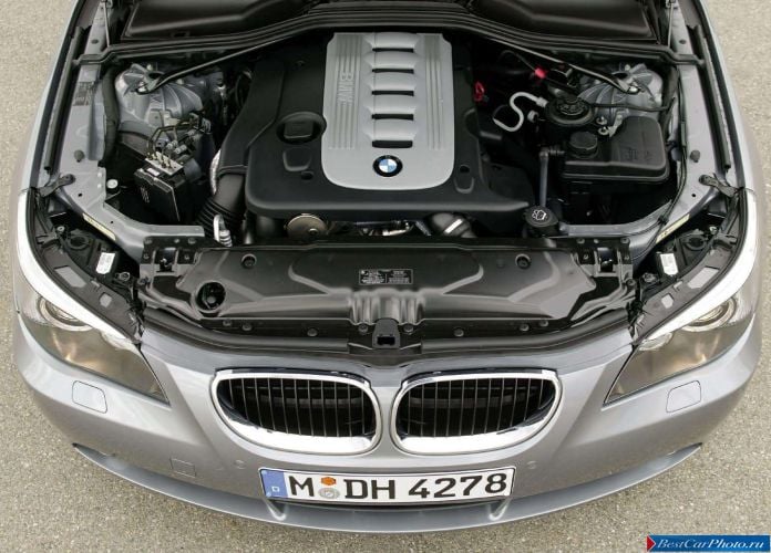 2005 BMW 530d Touring - фотография 34 из 39 2005 BMW 530d Touring - фотография 34 из 39