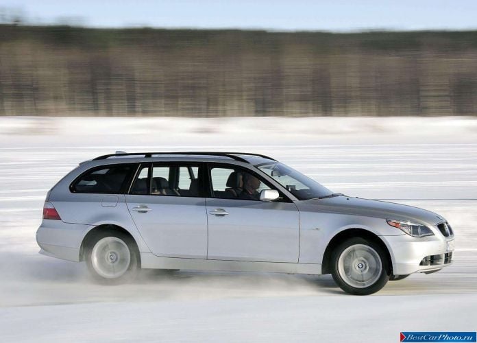 2005 BMW 530xi Touring - фотография 6 из 10