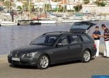 bmw_2005_545i_touring_009.jpg