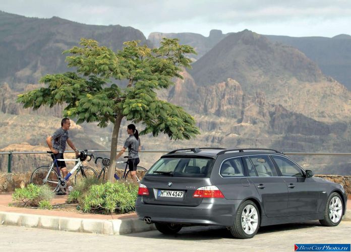 2005 BMW 545i Touring - фотография 16 из 51 2005 BMW 545i Touring - фотография 16 из 51