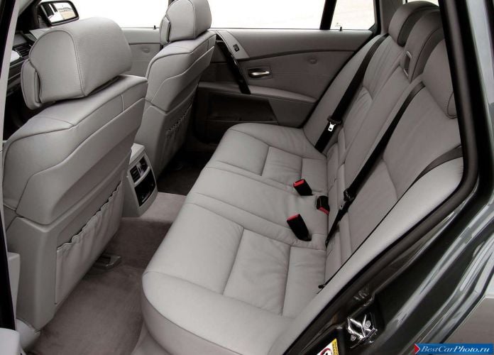 2005 BMW 545i Touring - фотография 31 из 51 2005 BMW 545i Touring - фотография 31 из 51