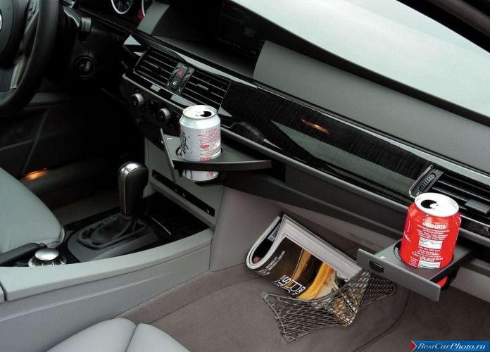 2005 BMW 545i Touring - фотография 36 из 51 2005 BMW 545i Touring - фотография 36 из 51