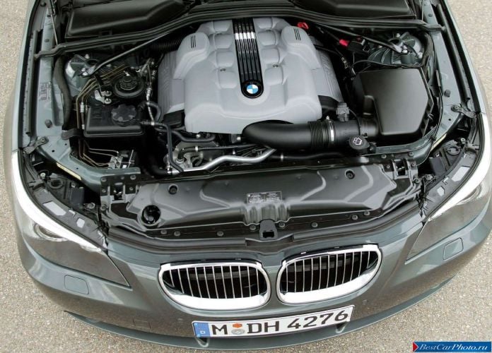 2005 BMW 545i Touring - фотография 39 из 51 2005 BMW 545i Touring - фотография 39 из 51