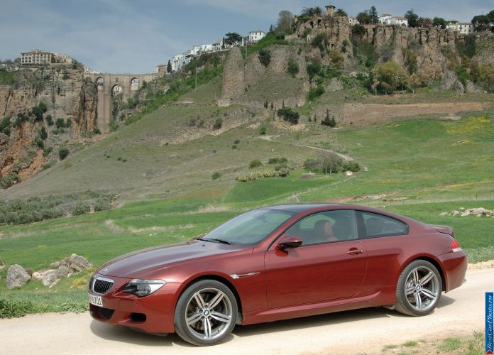 2005 BMW 6-series M Coupe - фотография 8 из 88