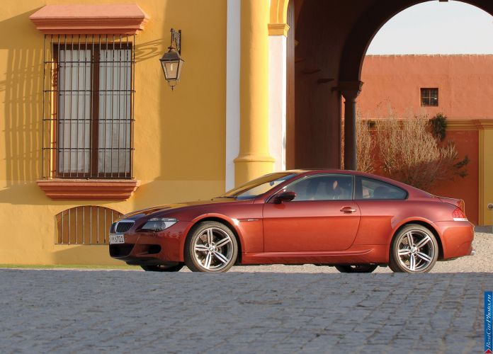 2005 BMW 6-series M Coupe - фотография 10 из 88 2005 BMW 6-series M Coupe - фотография 10 из 88