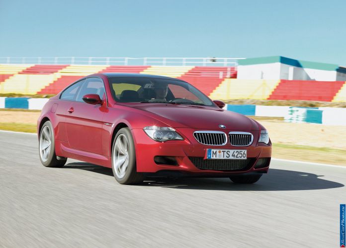 2005 BMW 6-series M Coupe - фотография 14 из 88 2005 BMW 6-series M Coupe - фотография 14 из 88