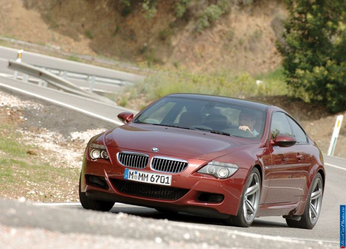2005 BMW 6-series M Coupe - фотография 21 из 88