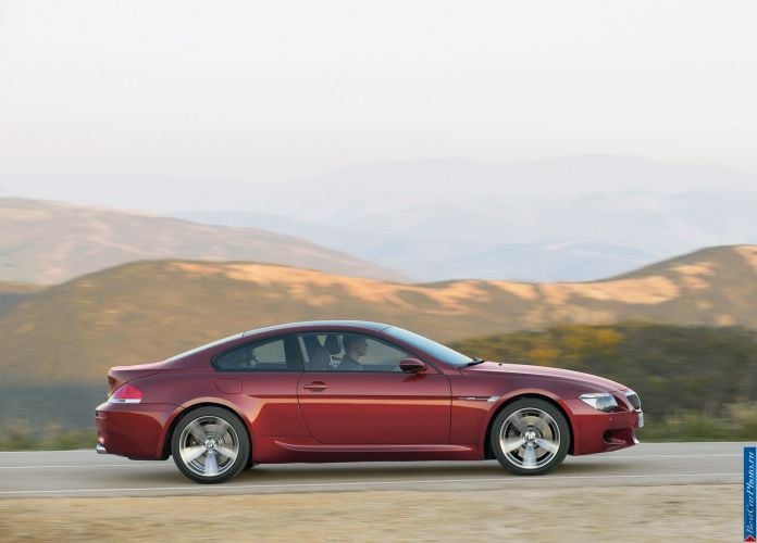 2005 BMW 6-series M Coupe - фотография 26 из 88