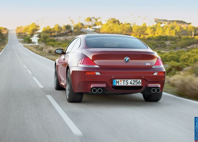 2005 BMW 6-series M Coupe - фотография 38 из 88 2005 BMW 6-series M Coupe - фотография 38 из 88