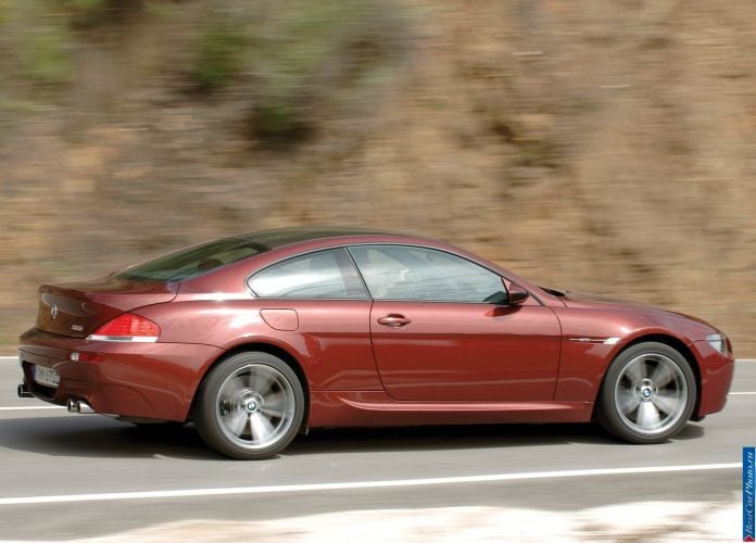 2005 BMW 6-series M Coupe - фотография 40 из 88 2005 BMW 6-series M Coupe - фотография 40 из 88