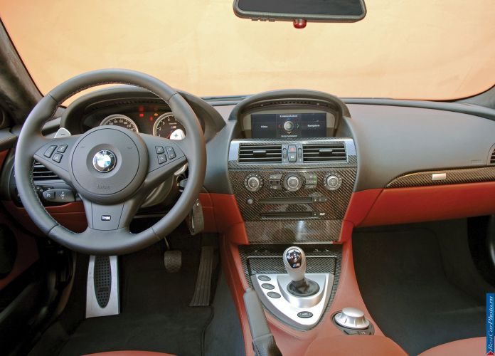 2005 BMW 6-series M Coupe - фотография 53 из 88 2005 BMW 6-series M Coupe - фотография 53 из 88