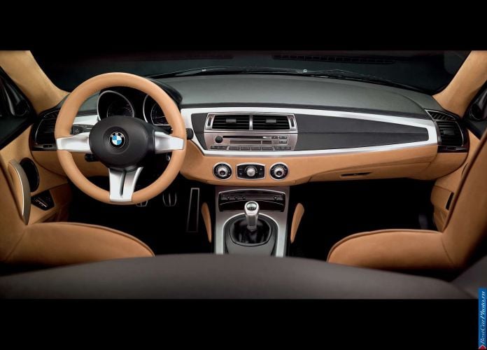 2005 BMW Z4 Coupe Concept - фотография 13 из 18 2005 BMW Z4 Coupe Concept - фотография 13 из 18