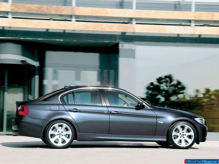 2006 BMW 3-series Sedan - фотография 14 из 30