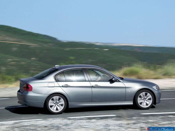 2006 BMW 3-series Sedan - фотография 17 из 30