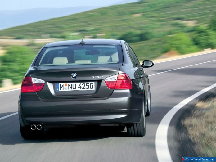 2006 BMW 3-series Sedan - фотография 24 из 30