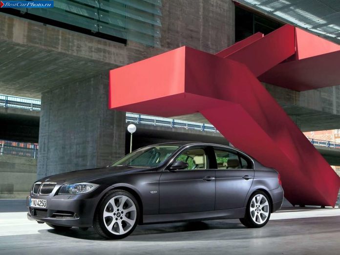 2006 BMW 330i Sedan - фотография 2 из 28 2006 BMW 330i Sedan - фотография 2 из 28