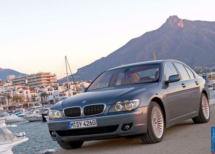 2006 BMW 750i - фотография 3 из 19 2006 BMW 750i - фотография 3 из 19