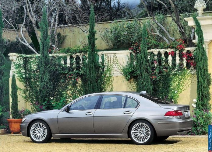 2006 BMW 760Li - фотография 5 из 5 2006 BMW 760Li - фотография 5 из 5
