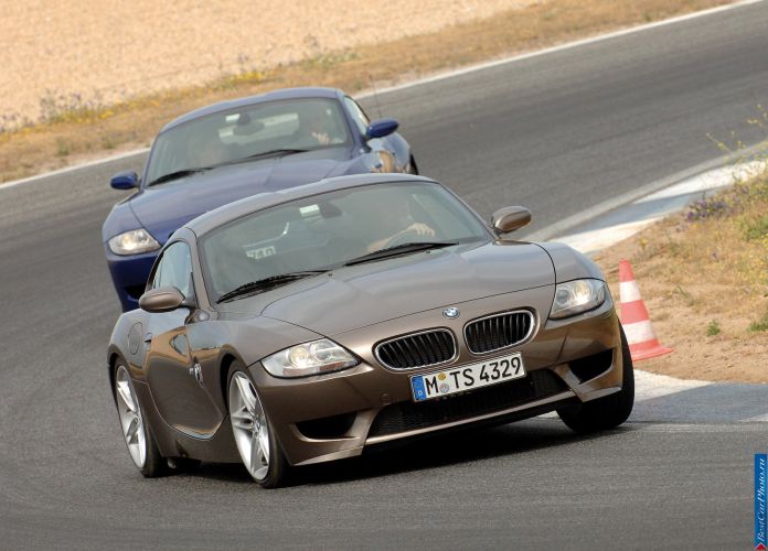 2006 BMW Z4 M Coupe - фотография 25 из 65 2006 BMW Z4 M Coupe - фотография 25 из 65