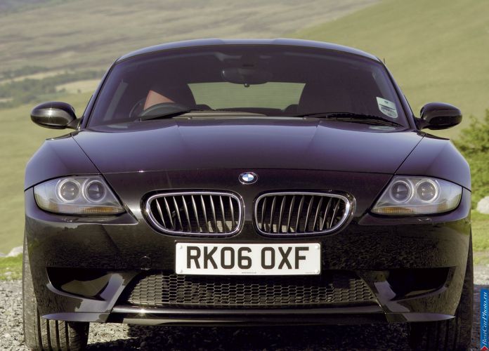 2006 BMW Z4 M Coupe UK Version - фотография 8 из 21 2006 BMW Z4 M Coupe UK Version - фотография 8 из 21