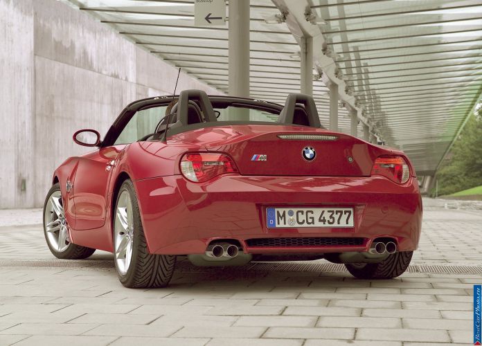 2006 BMW Z4 M Roadster - фотография 26 из 39