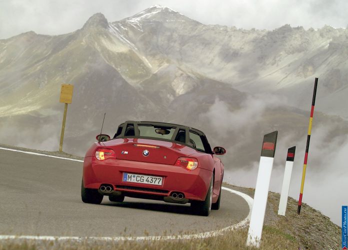 2006 BMW Z4 M Roadster - фотография 28 из 39 2006 BMW Z4 M Roadster - фотография 28 из 39