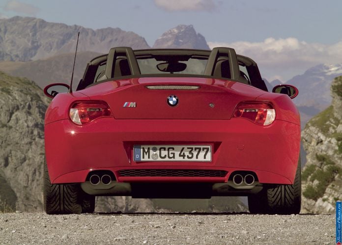 2006 BMW Z4 M Roadster - фотография 31 из 39
