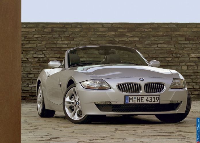 2006 BMW Z4 Roadster - фотография 1 из 32 2006 BMW Z4 Roadster - фотография 1 из 32
