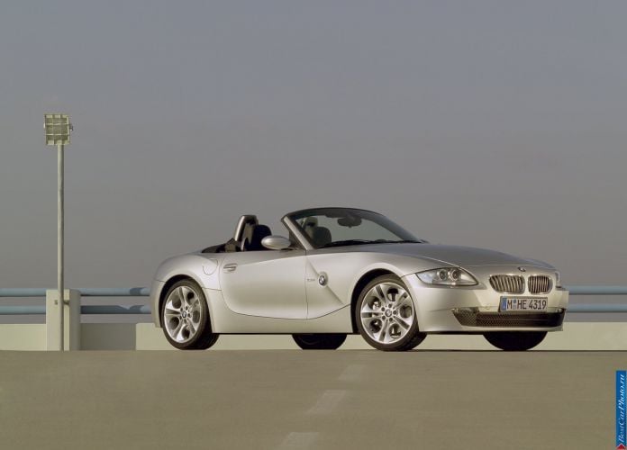 2006 BMW Z4 Roadster - фотография 4 из 32 2006 BMW Z4 Roadster - фотография 4 из 32