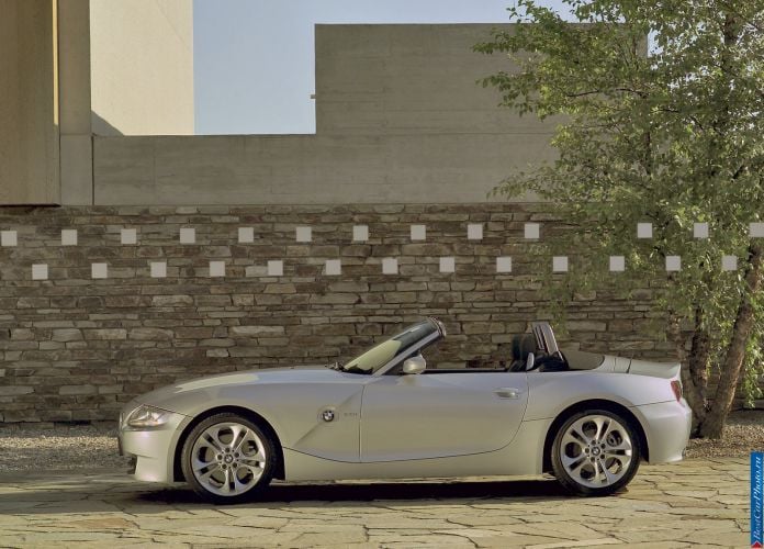 2006 BMW Z4 Roadster - фотография 18 из 32 2006 BMW Z4 Roadster - фотография 18 из 32