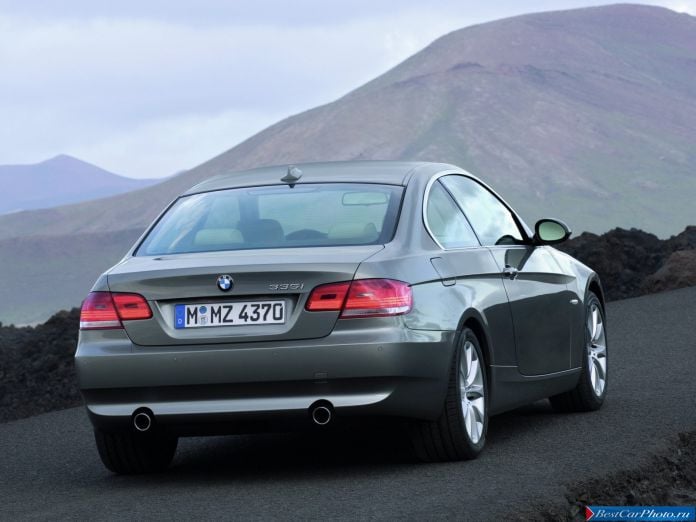 2007 BMW 3-series Coupe - фотография 3 из 45