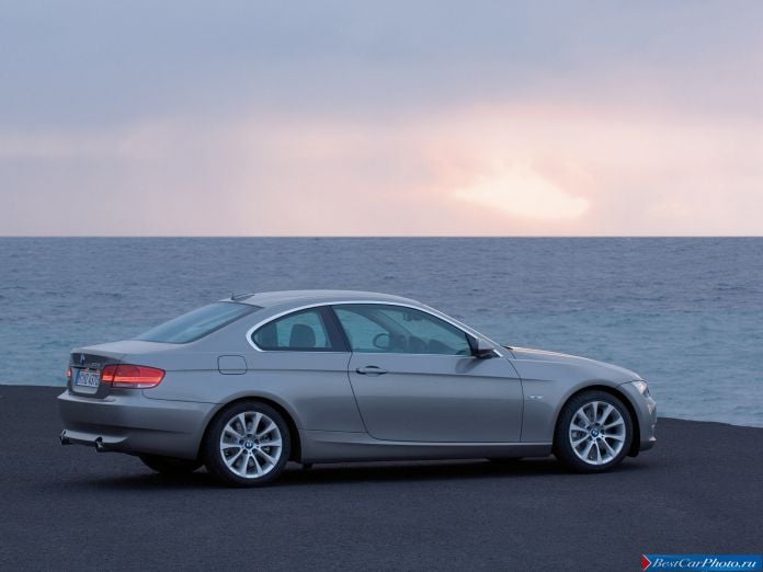 2007 BMW 3-series Coupe - фотография 9 из 45
